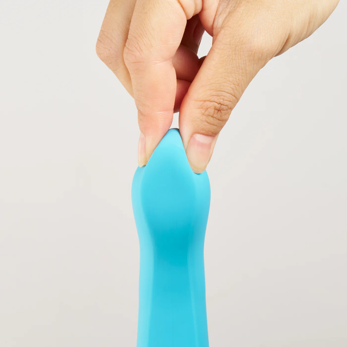 iroha tsuki+ AONAMI Clitoral & Body Vibrator