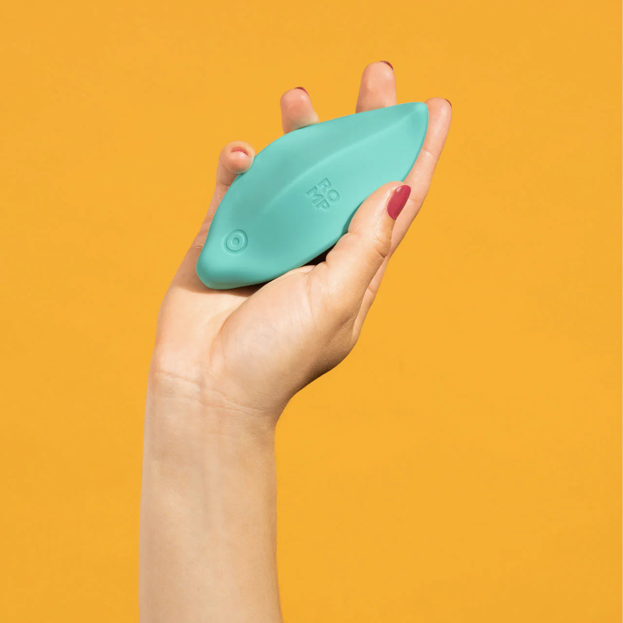 ROMP Wave – Rechargeable Silicone Lay-On Vibrator with 10 Vibration Modes