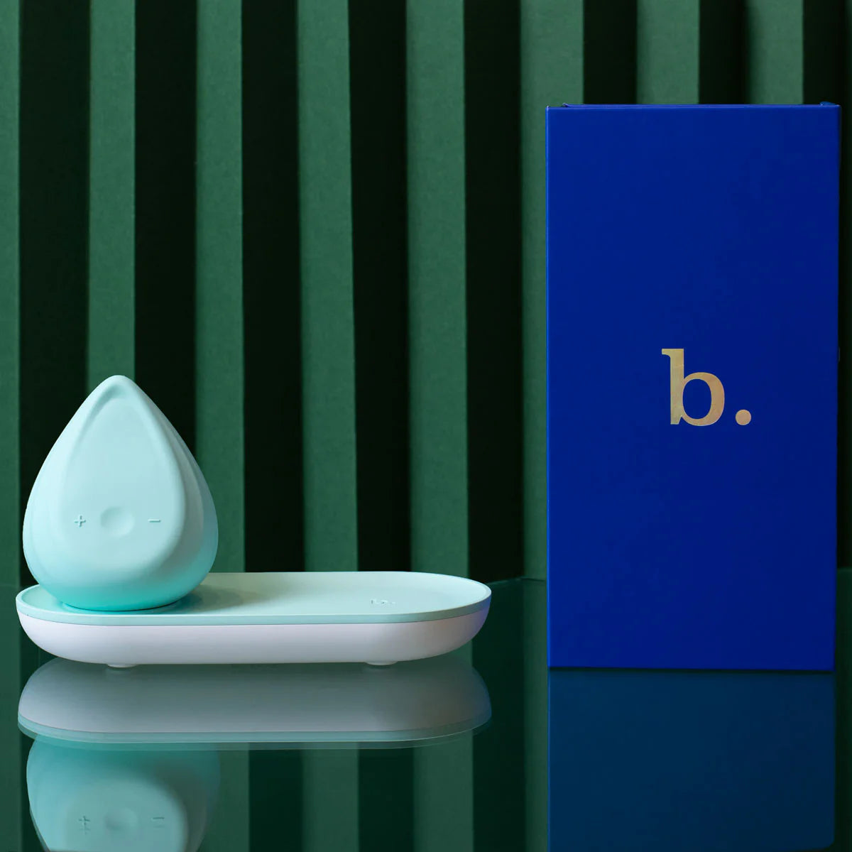 Biird Evii – Dual-Motor Clitoral Vibrator with FlowSense Tech & Charging Display Base