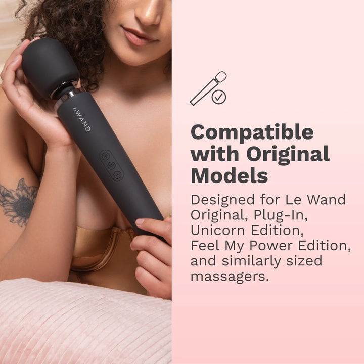 Le Wand Curve Weighted Silicone Attachment